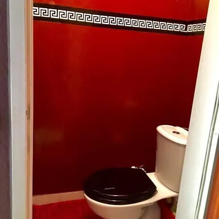 アパート Ruhige Naehe Woerthersee クラーゲンフルト