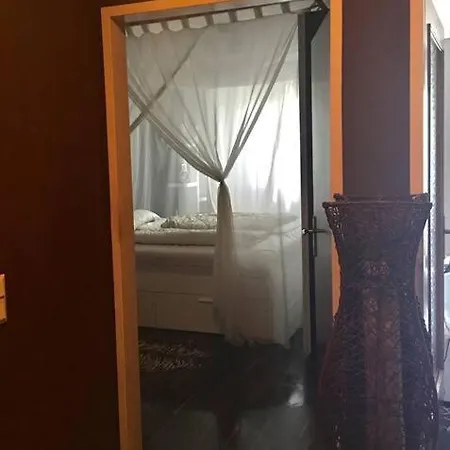 Ruhige Naehe Woerthersee アパート