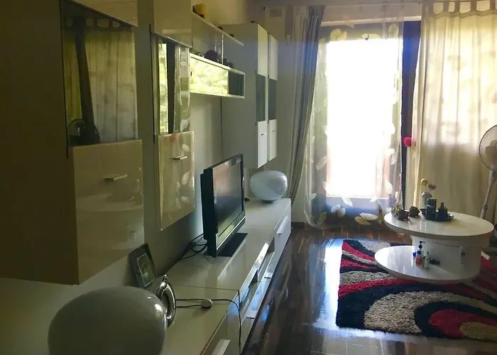 Ruhige Naehe Woerthersee Апартаменты